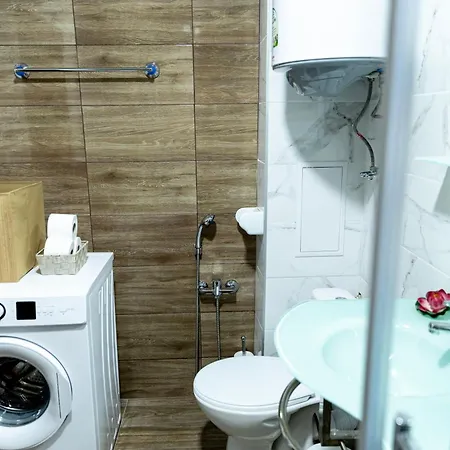 Hotel de apartamente Rabi Park Sf. Constantin și Elena