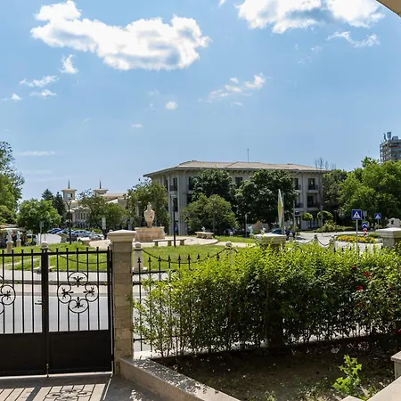 Rabi Park Апартхотел 3*