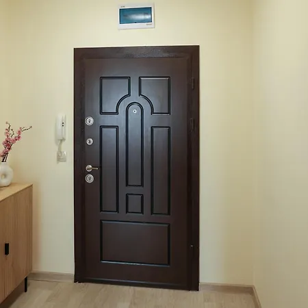 Апартхотел Rabi Park 3*