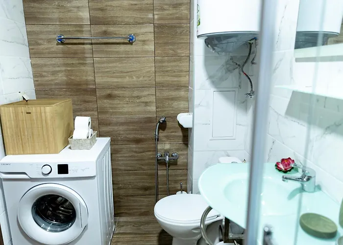 Aparthotel Rabi Park Saints Constantine and Helena